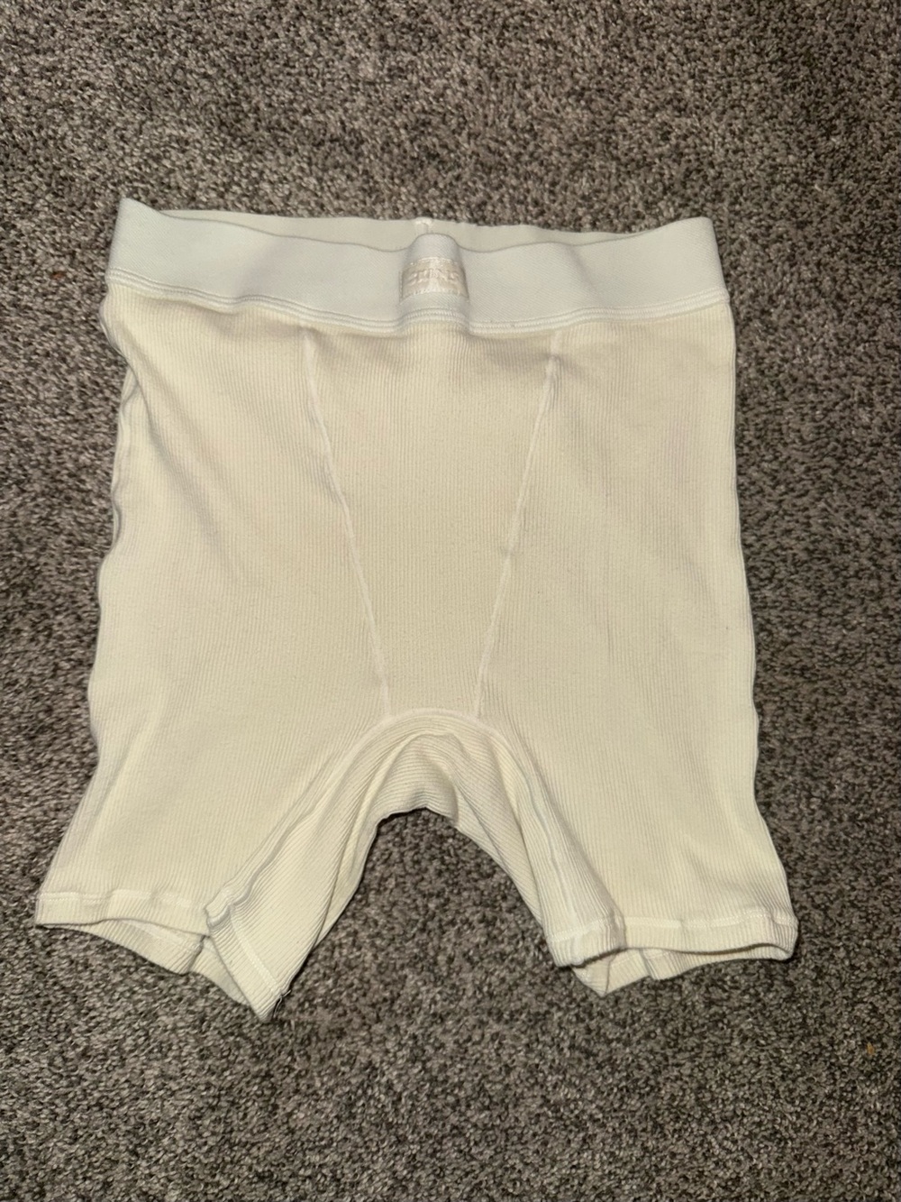 SKIMS Cotton Rib Boxer Shorts in Bone